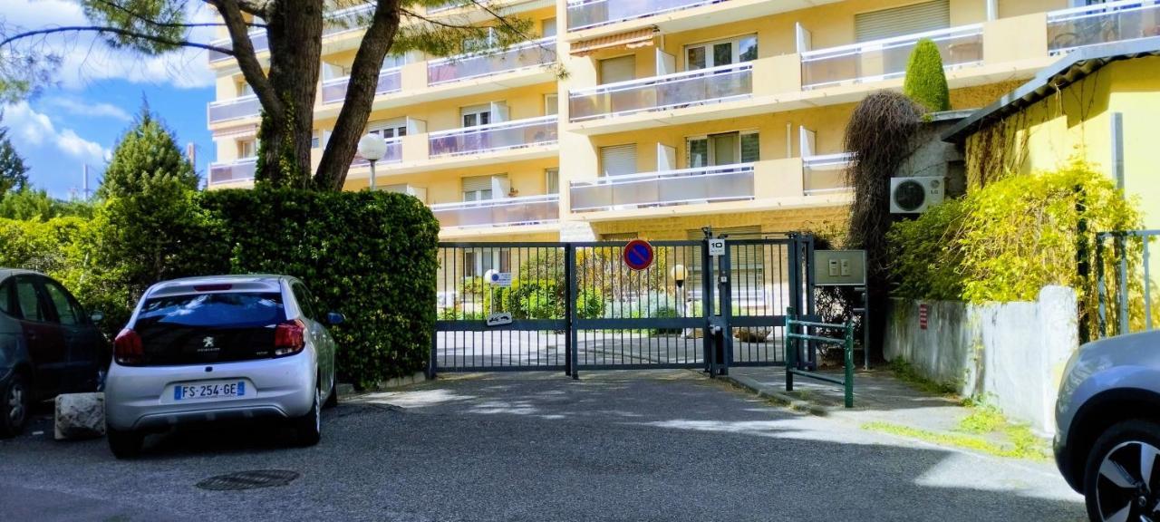L'Echappee Belle Parking Leilighet Avignon Eksteriør bilde